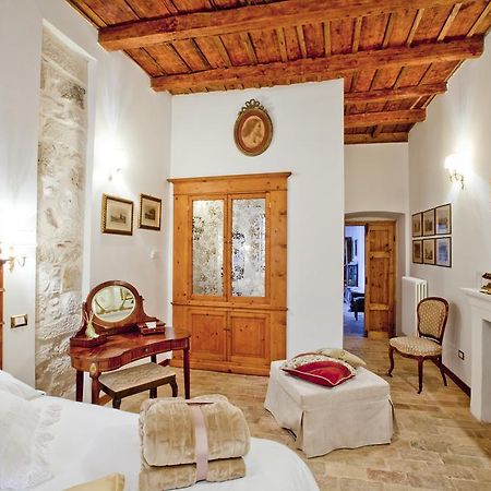 B&B Il Marchese Del Grillo Sulmona Quarto foto